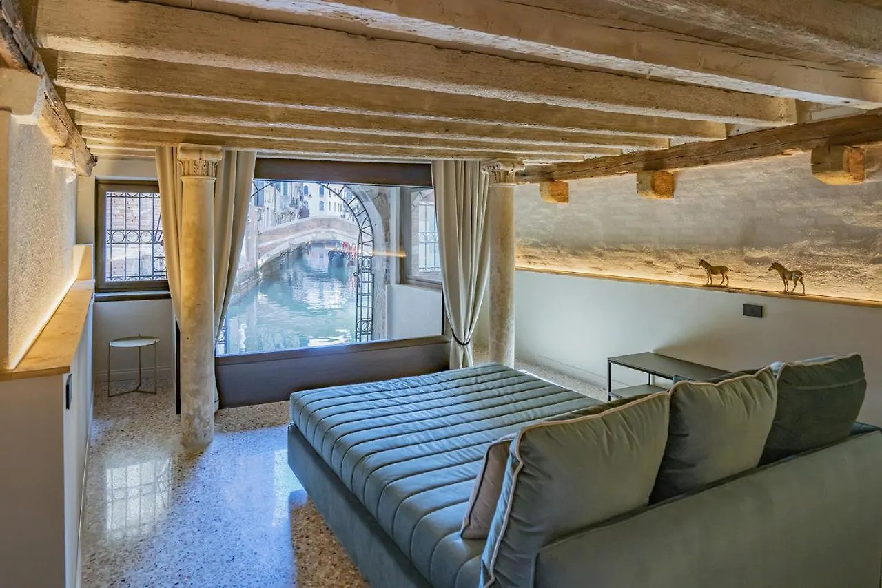 Corte Rubbi 1 A True Canal-Side Experience Venise